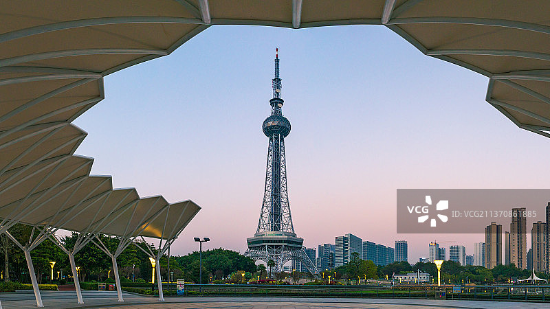 广东佛山禅城区文华公园傍晚风光图片素材