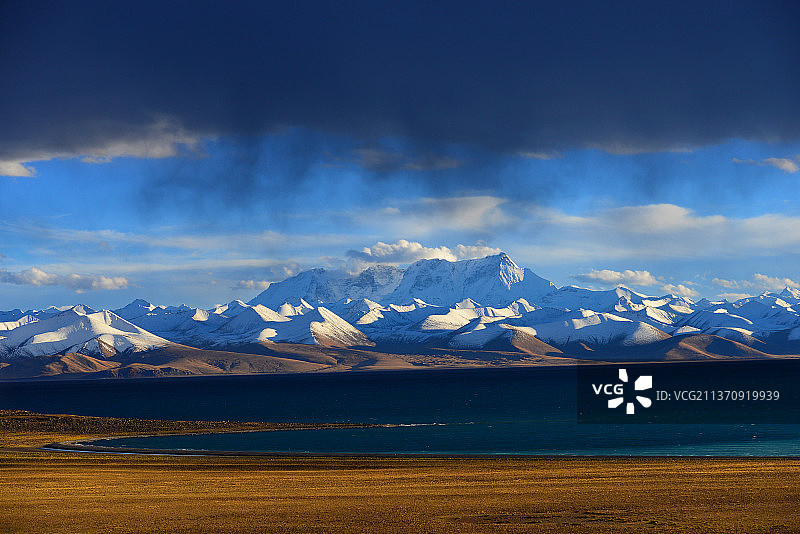 念青唐古拉山图片素材