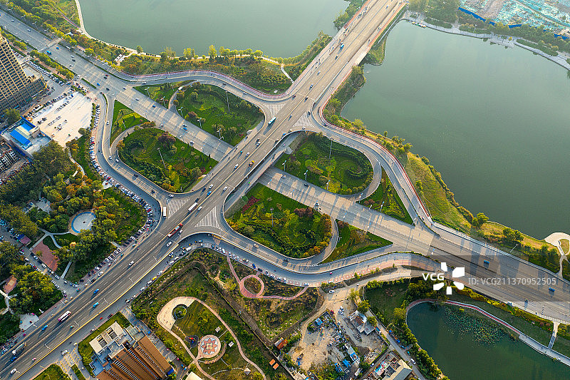 双河立交桥+山东省菏泽市牡丹区双河立交桥图片素材