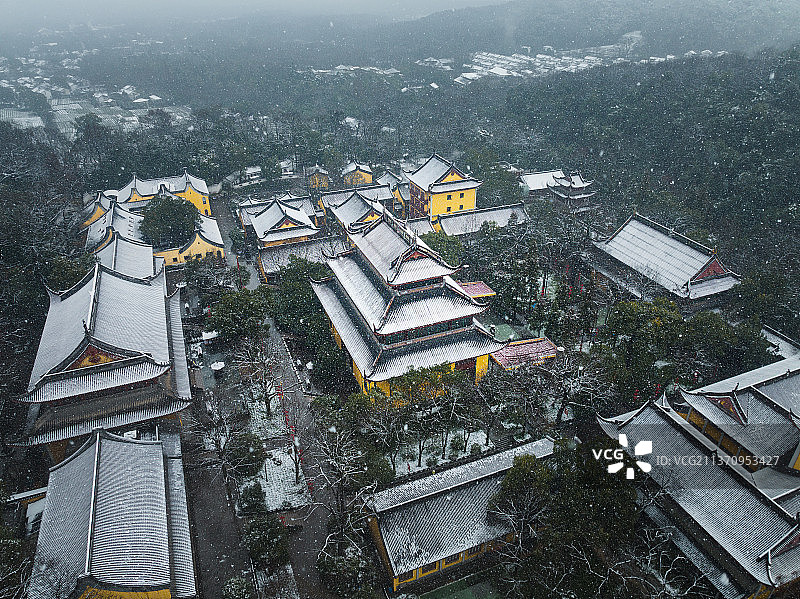 灵隐寺飞雪图片素材