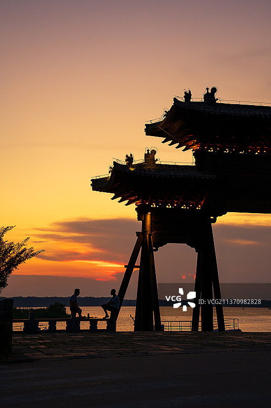 古镇码头日落+江苏省徐州市新沂市窑湾古镇图片素材