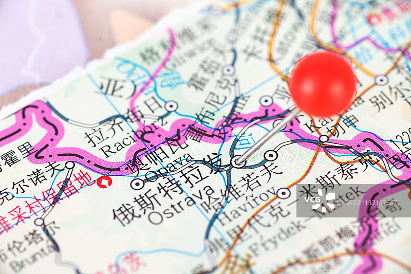 捷克城市俄斯特拉发在地图上的位置标注图片素材