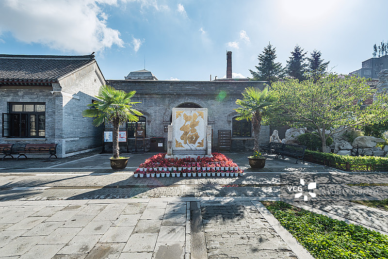 中国辽宁沈阳张氏帅府的福字照壁图片素材