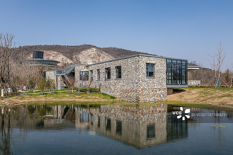 南京汤山矿坑公园图片素材