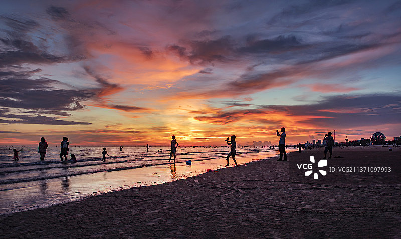 北海银滩落日美图片素材