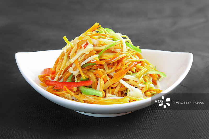 中餐美食-凉拌金针菇图片素材