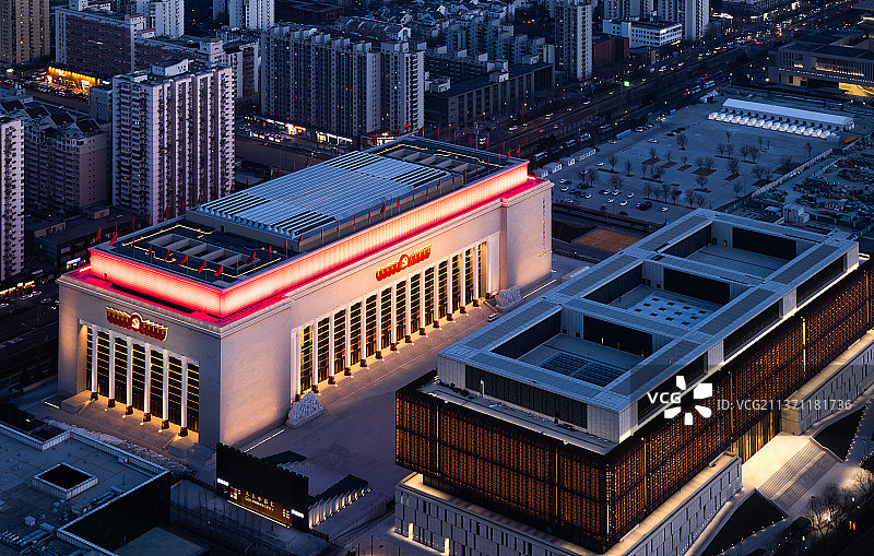 中国共产党历史展览馆夜景图片素材