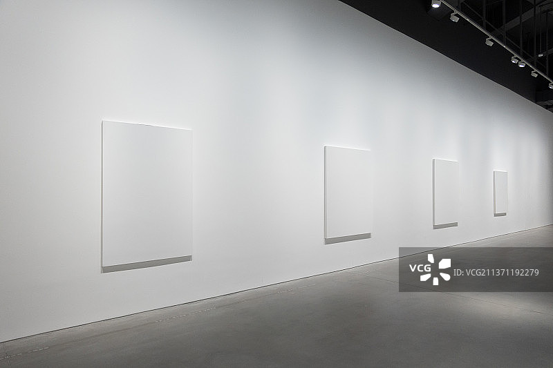 室内绘画艺术品展览厅图片素材
