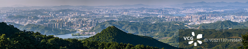 小梧桐山鸟瞰深圳图片素材