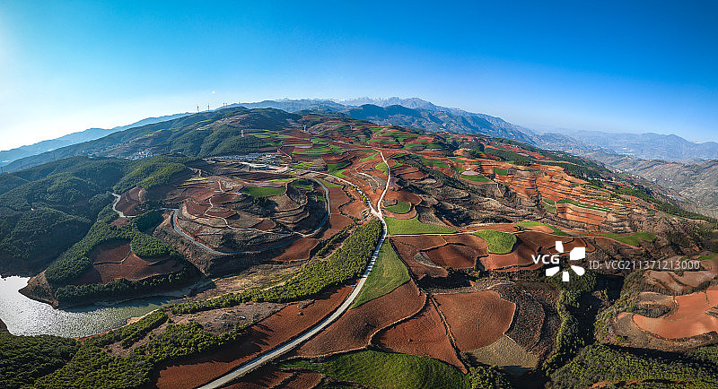 云南东川红土地图片素材