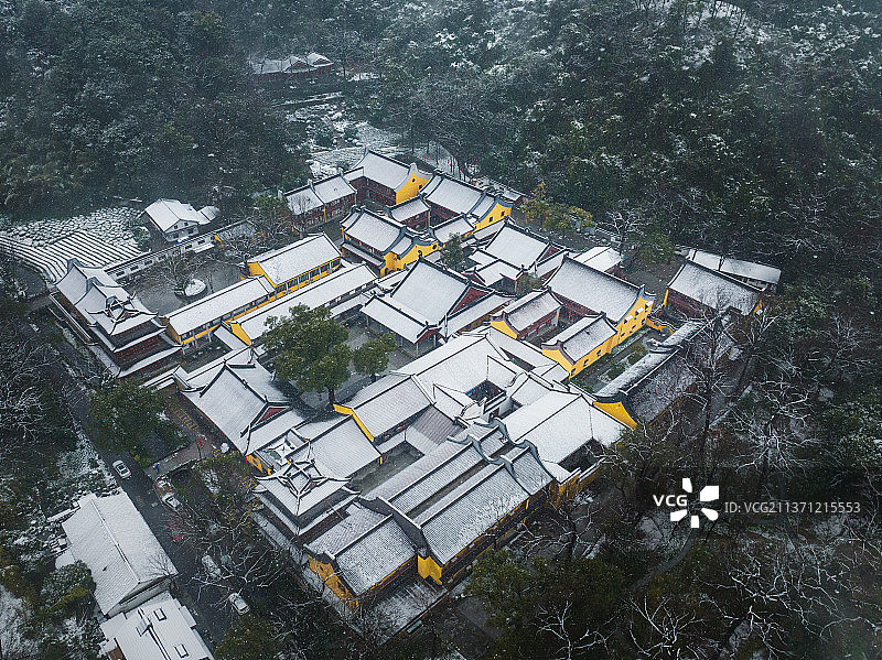 下天竺法镜寺飘雪图片素材