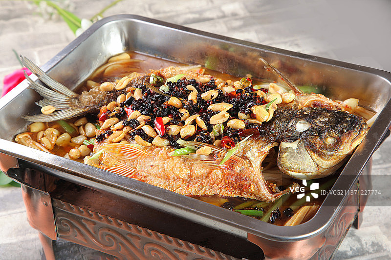 中餐美食-烤鱼图片素材
