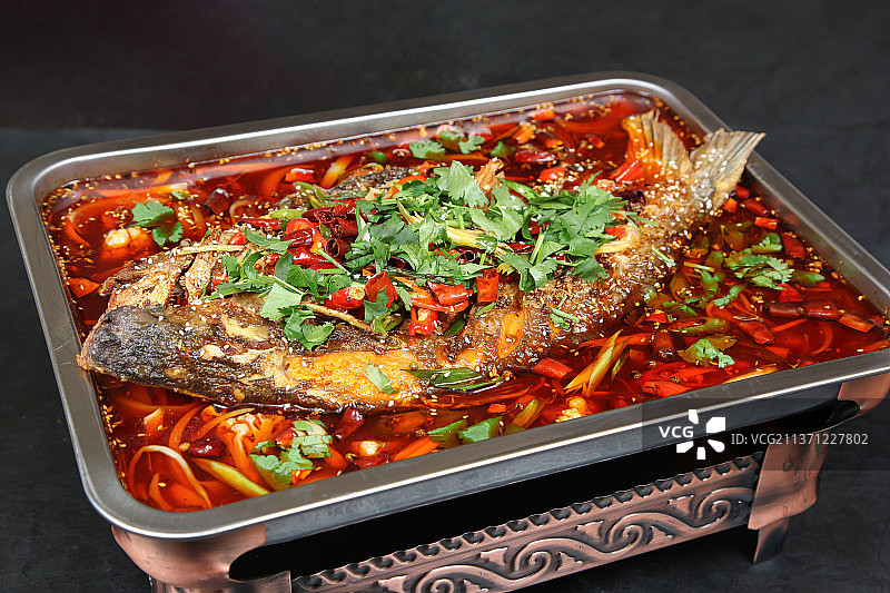 中餐美食-烤鱼图片素材