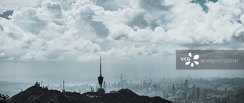 冲上云端·鹏城图片素材