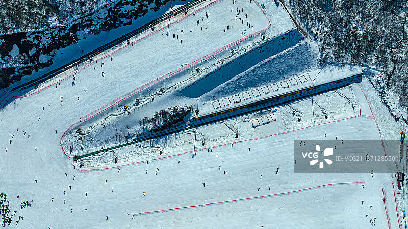 云上滑雪场图片素材