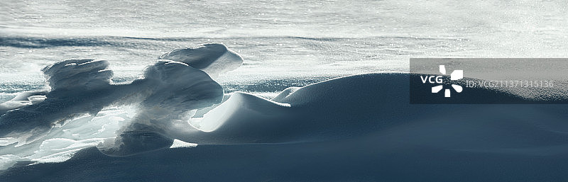 冰雕雪刃图片素材