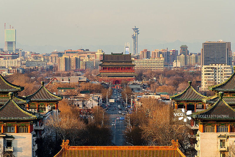 景山视角拍摄鼓楼中轴线图片素材
