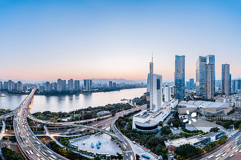中国福建福州尤溪洲大桥天际线风光图片素材