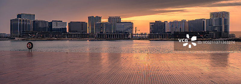 郑州金融岛，北龙湖，郑东新区图片素材