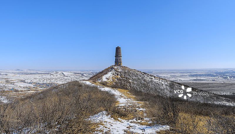 辽宁省阜新市阜新县十家子契丹闾州千年古塔图片素材