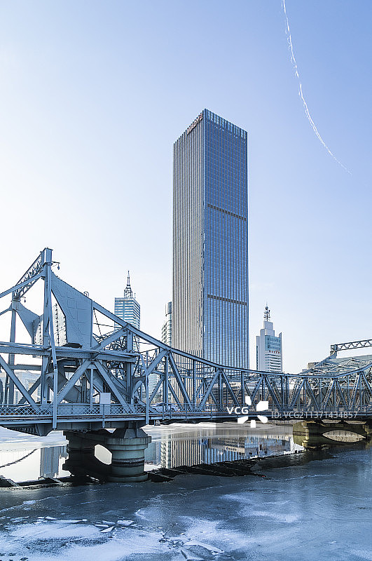 天津解放桥冬季风光图片素材