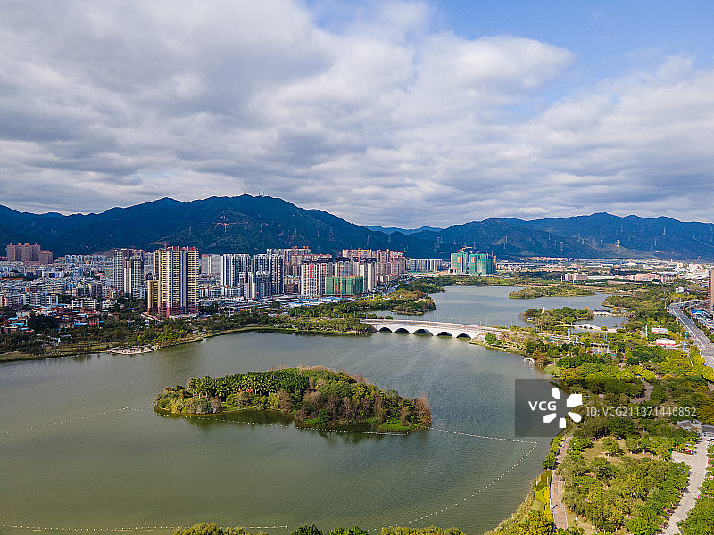 中国广东省清远市飞来湖湿地公园航拍图片素材
