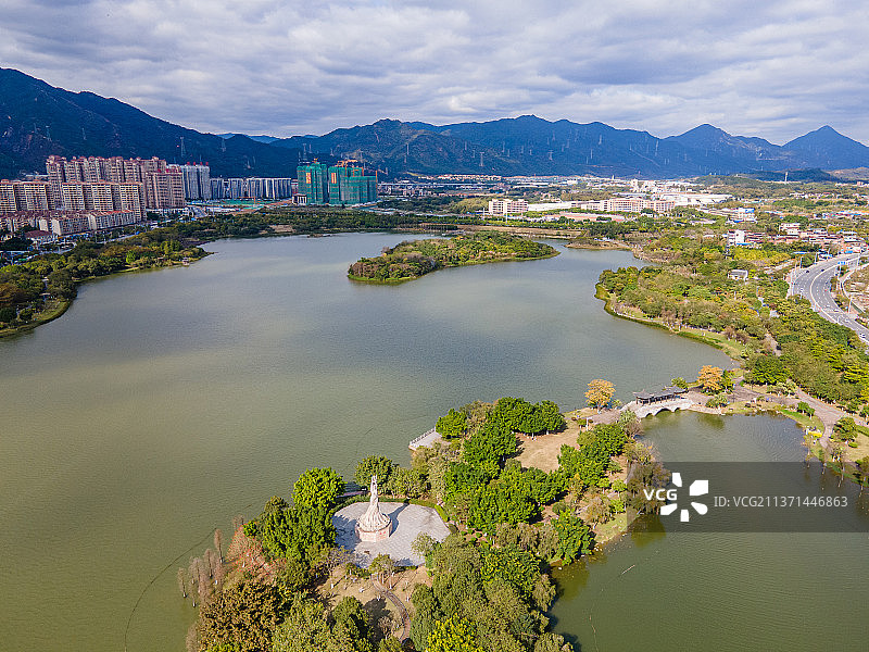 中国广东省清远市飞来湖湿地公园航拍图片素材