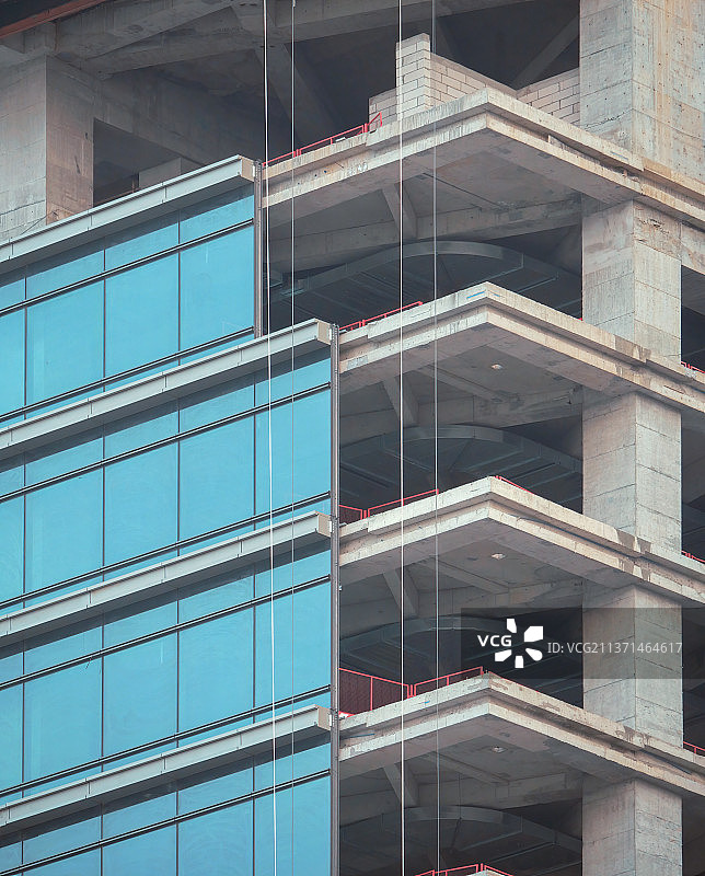 玻璃幕墙施工图片素材