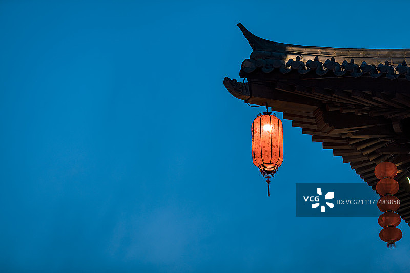 河南省洛阳市洛邑古城文峰塔景区夜色朦胧图片素材