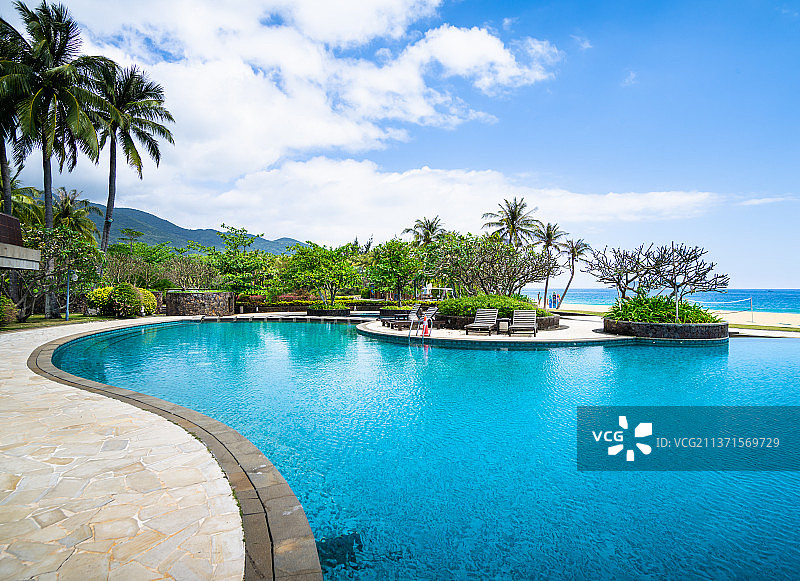 海南香水湾君澜度假酒店建筑景观无边泳池图片素材