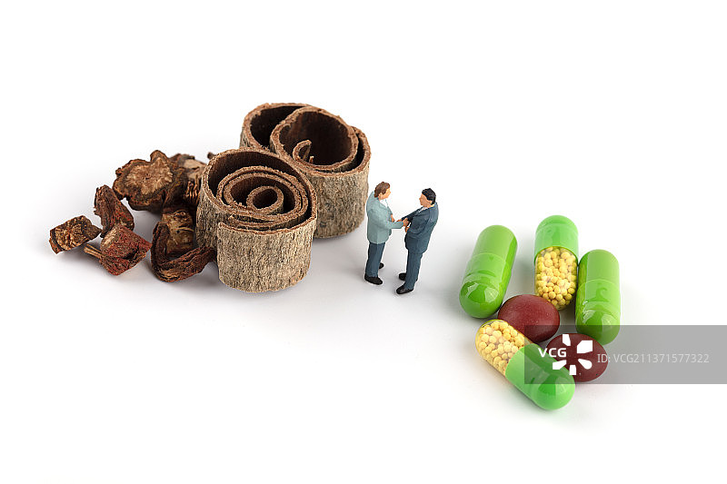 中药商人和西药商人在谈判图片素材