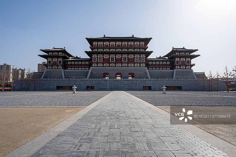 中国洛阳应天门城市风光图片素材