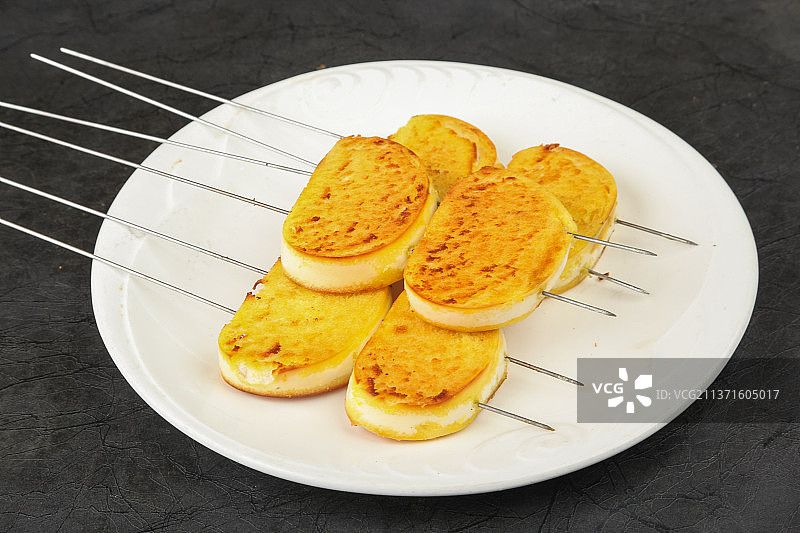 中餐美食-烤馒头片图片素材