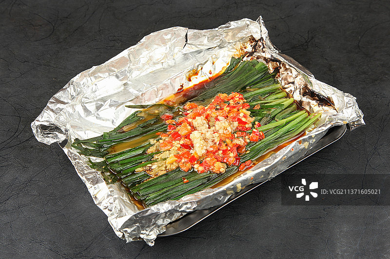 中餐美食-烤韭菜图片素材