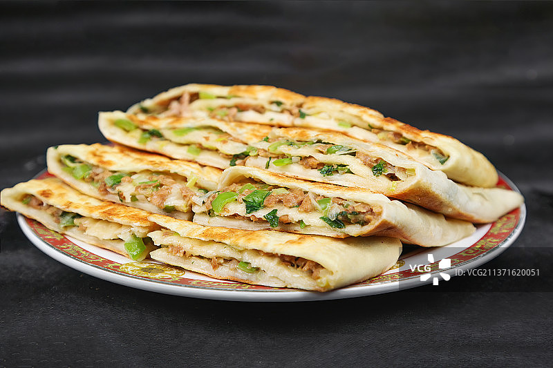 中餐美食-千层肉饼图片素材