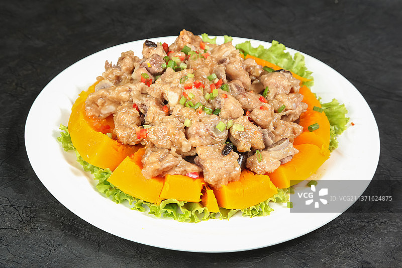 中餐美食-金瓜蒸排骨图片素材