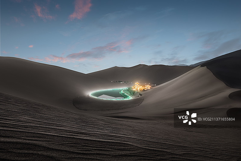 敦煌月牙泉图片素材