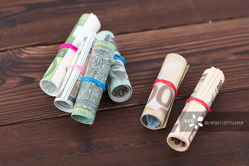 几种不同的外币纸币图片素材