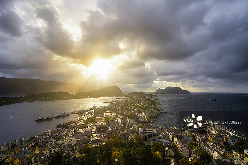 挪威城市航拍照片图片素材