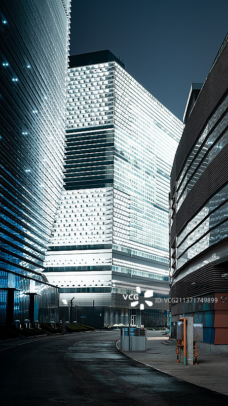 郑州金融岛夜景建筑图片素材