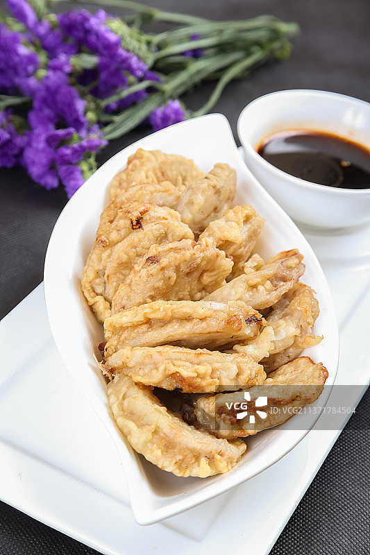 中餐美食-干炸耦盒图片素材