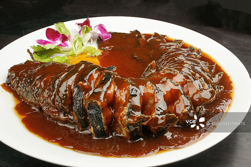 中餐美食-酱焖鲶鱼图片素材
