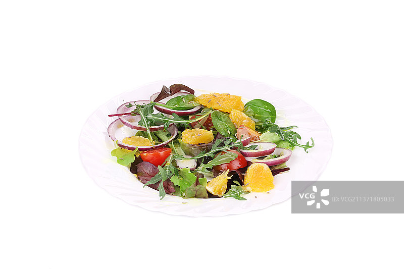 盘装新鲜沙拉特写（摩尔多瓦）图片素材