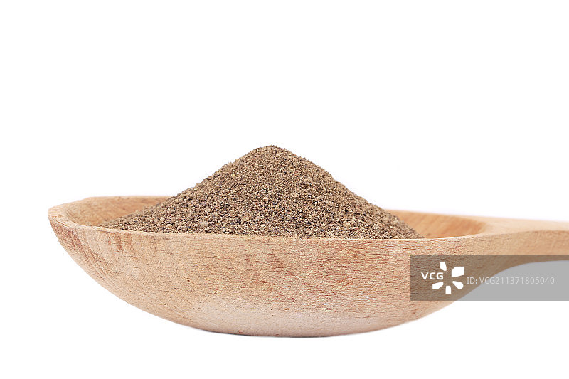 勺子里的黑胡椒粉（摩尔多瓦）图片素材