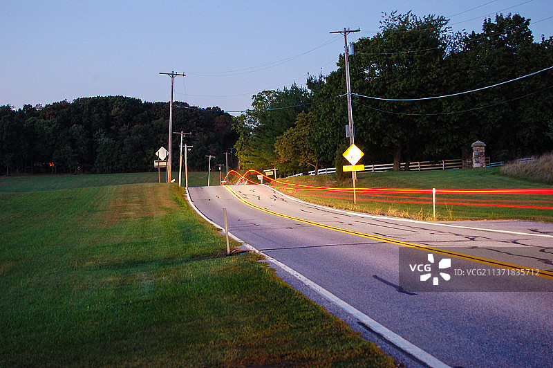 天空下的空旷道路图片素材