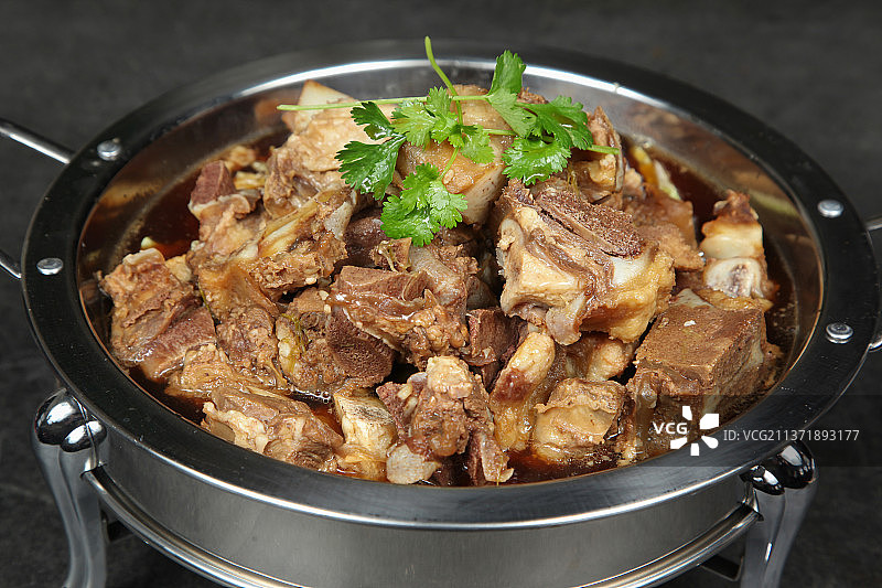 中餐美食-酱牛骨图片素材