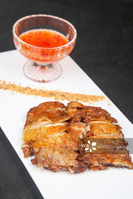 中餐美食-脆皮神仙鸡图片素材