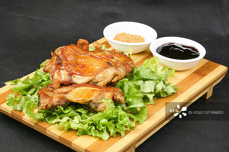 中餐美食-脆皮神仙鸡图片素材
