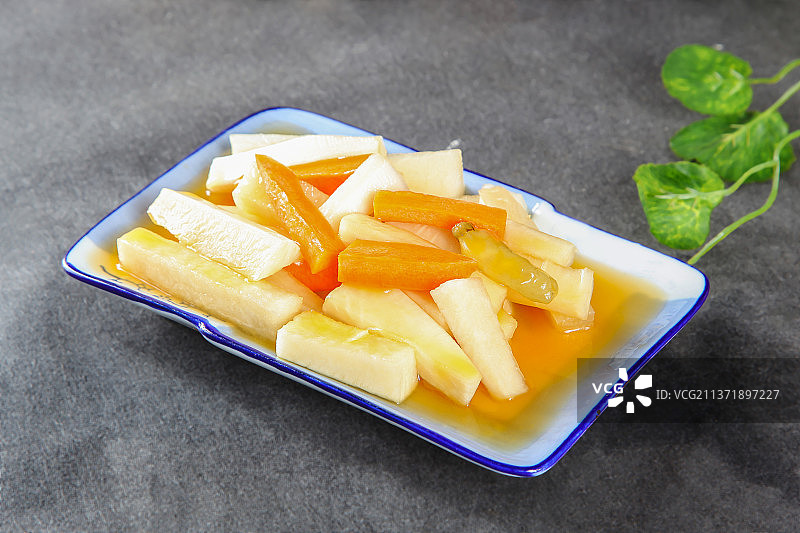 中餐美食-鲍汁萝卜图片素材