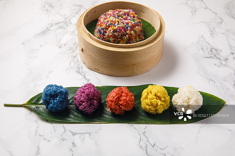 广西传统美食五色糯米饭图片素材